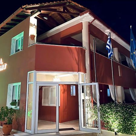 Hotel Sun Sight Pefkochori Ngoại thất bức ảnh
