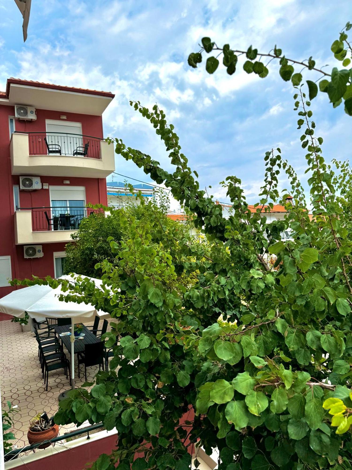 Hotel Sun Sight Pefkochori Ngoại thất bức ảnh